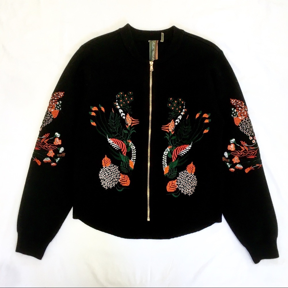 Aratta Embroidered Zip Black Sweater Jacket